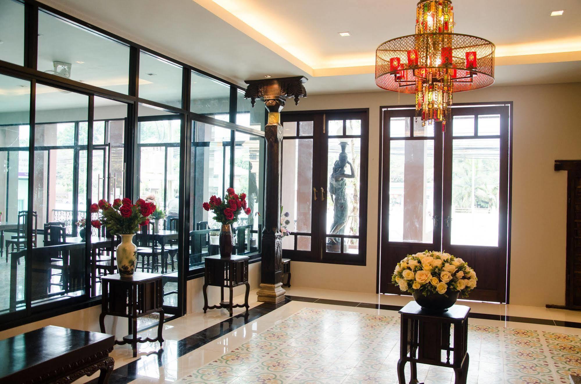 The Sun Terrace Hotel Чиангмай Екстериор снимка